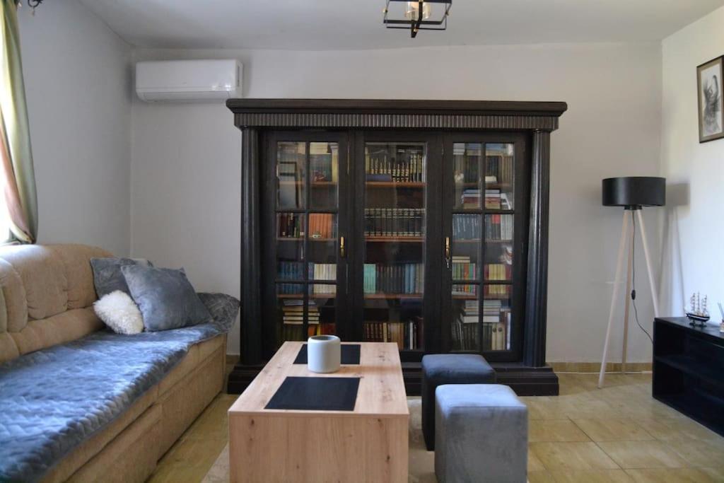Una Apartment 센틴제 외부 사진